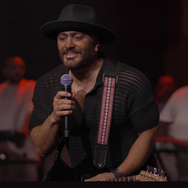 تامر حسني يتألق في الحفل 