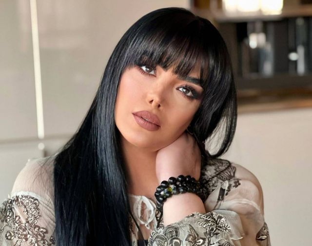 حورية فرغلي 