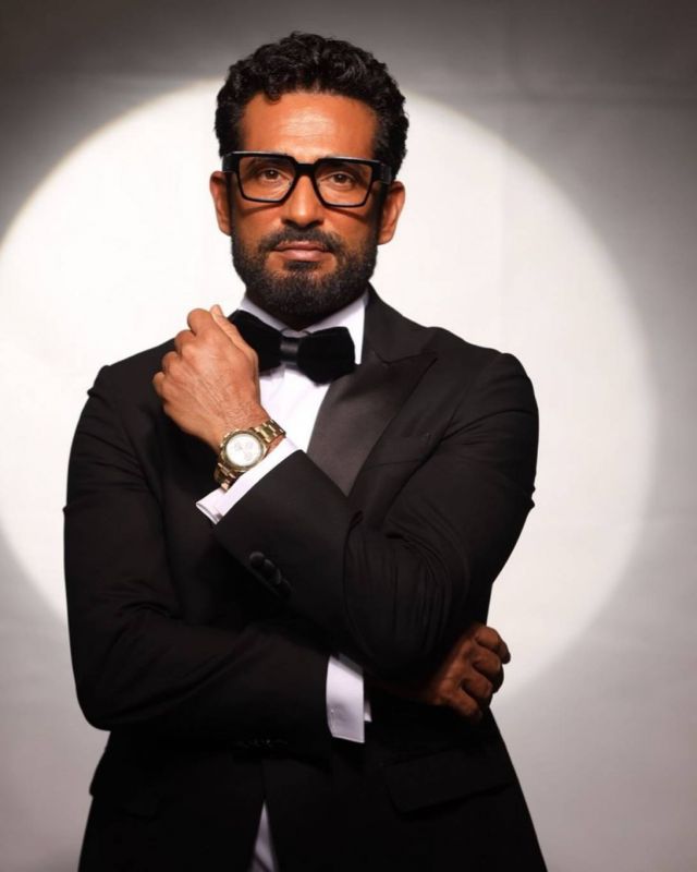 ابنة عمرو سعد كبُرت وباتت تضجّ أنوثةً... تعرّفوا إليها