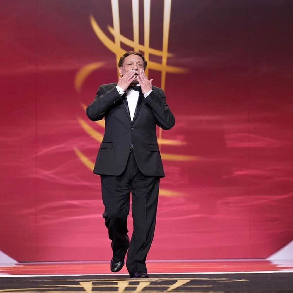 الكشف عن حالة عادل إمام الصحية