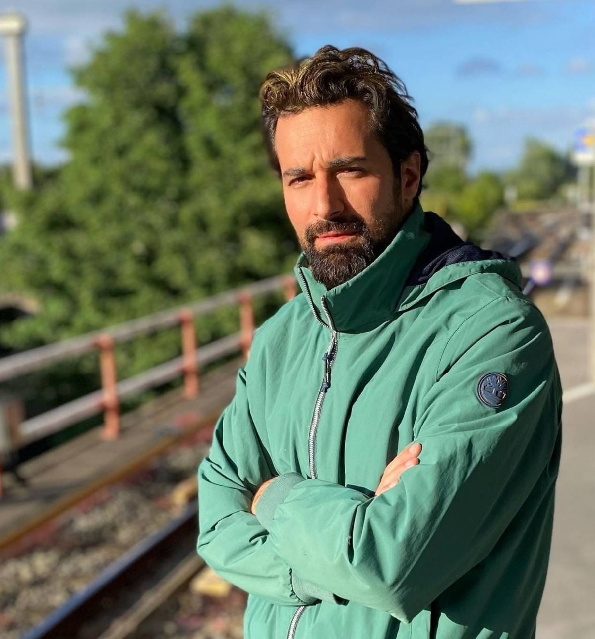 بالفيديو - أحمد حاتم يفجّر مفاجأة عن مسلسل 