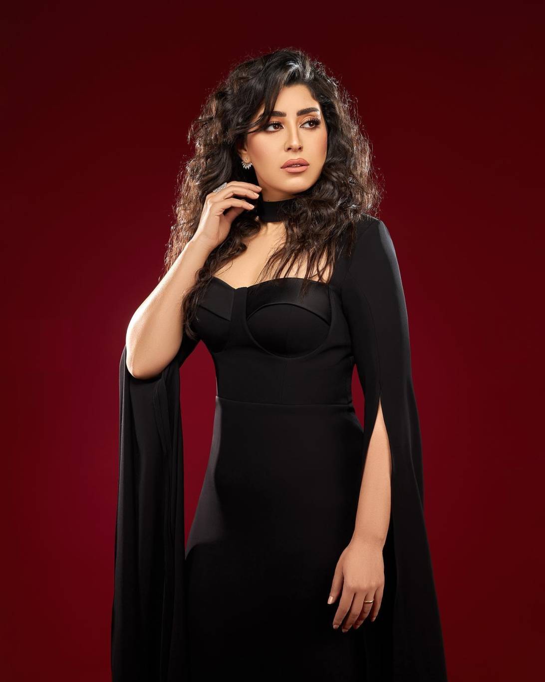 بالفيديو - آيتن عامر مفاجأة تامر حسني في حفله بالساحل الشمالي