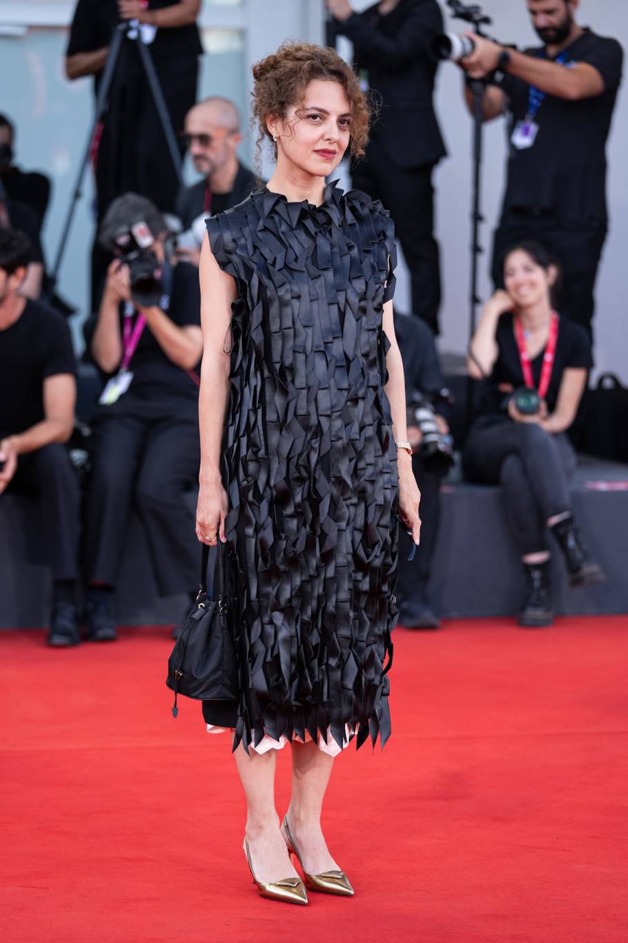 مخرجة April تفوز بجائزة التحكيم بتصميم Prada