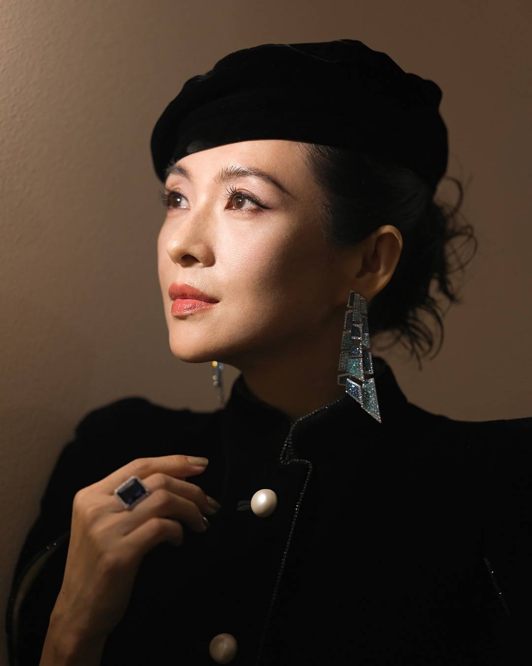 نجمات يتزيّن بمجوهرات Chopard الفخمة في فينيسيا