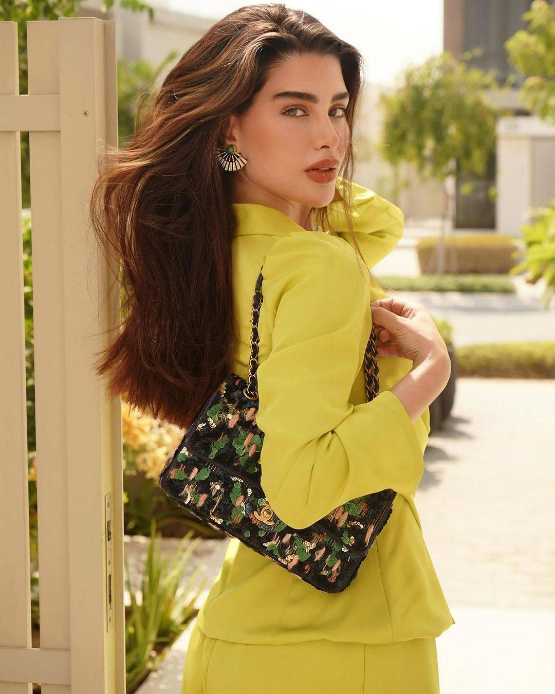 روان بن حسين تستعرض رشاقتها بعد تغيّر مقاساتها