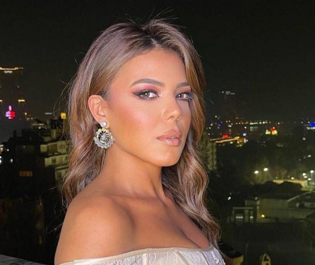 ناهد السباعي تقلق الجمهور بكدمات في وجهها