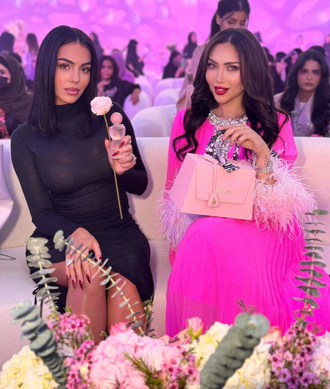 بعد انتقاد إطلالاتهنّ في حفل جورجينا رودريغيز... مشهورات خليجيات يوضحن ما حصل