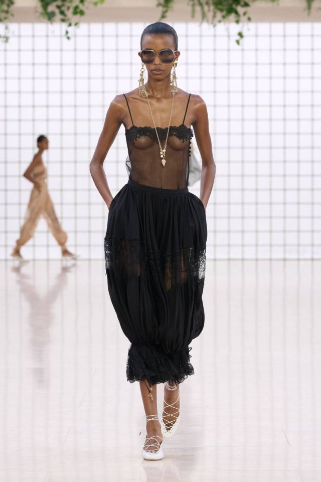 Chloe SS25