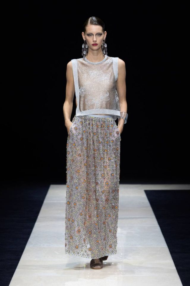 EMPORIO ARMANI SS25 WOMENSWEAR SHOW 