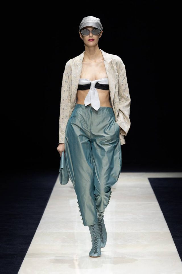 EMPORIO ARMANI SS25 WOMENSWEAR SHOW 