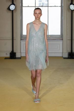 "شعاع النور"... مجموعة Noon By Noor لربيع صيف 2025