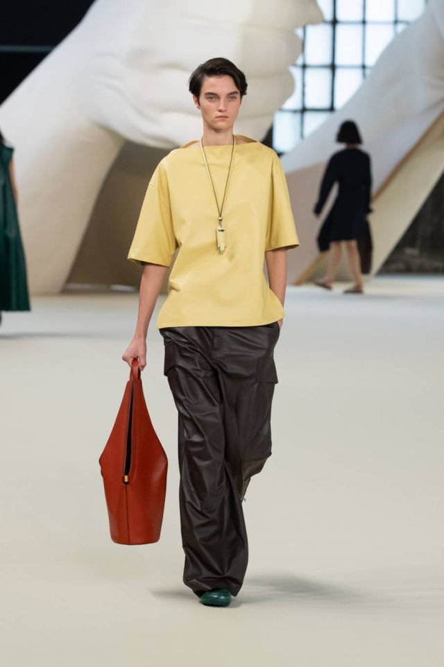 TOD'S MFW SS25 WOMEN 