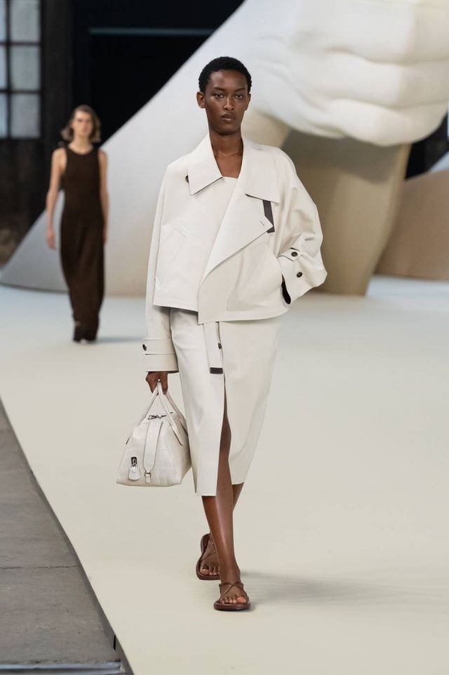 TOD'S MFW SS25 WOMEN 