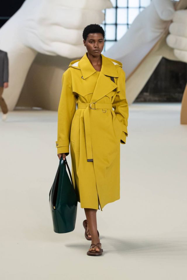 TOD'S MFW SS25 WOMEN 