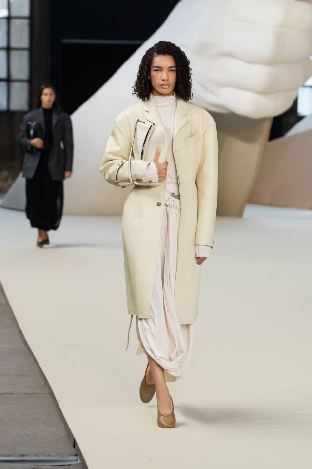 TOD'S MFW SS25 WOMEN 