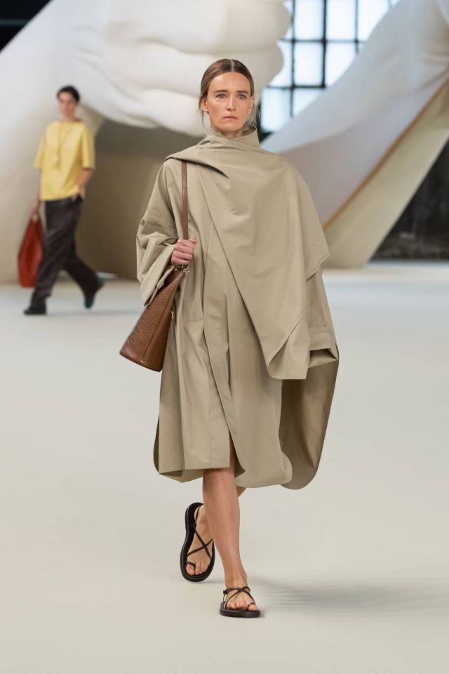 TOD'S MFW SS25 WOMEN 