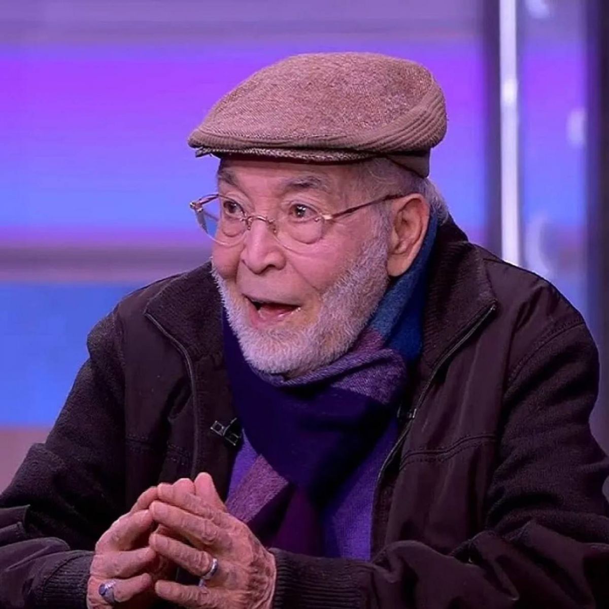 صفحات النجوم تتحول الى دفتر تعزية بالراحل حسن يوسف