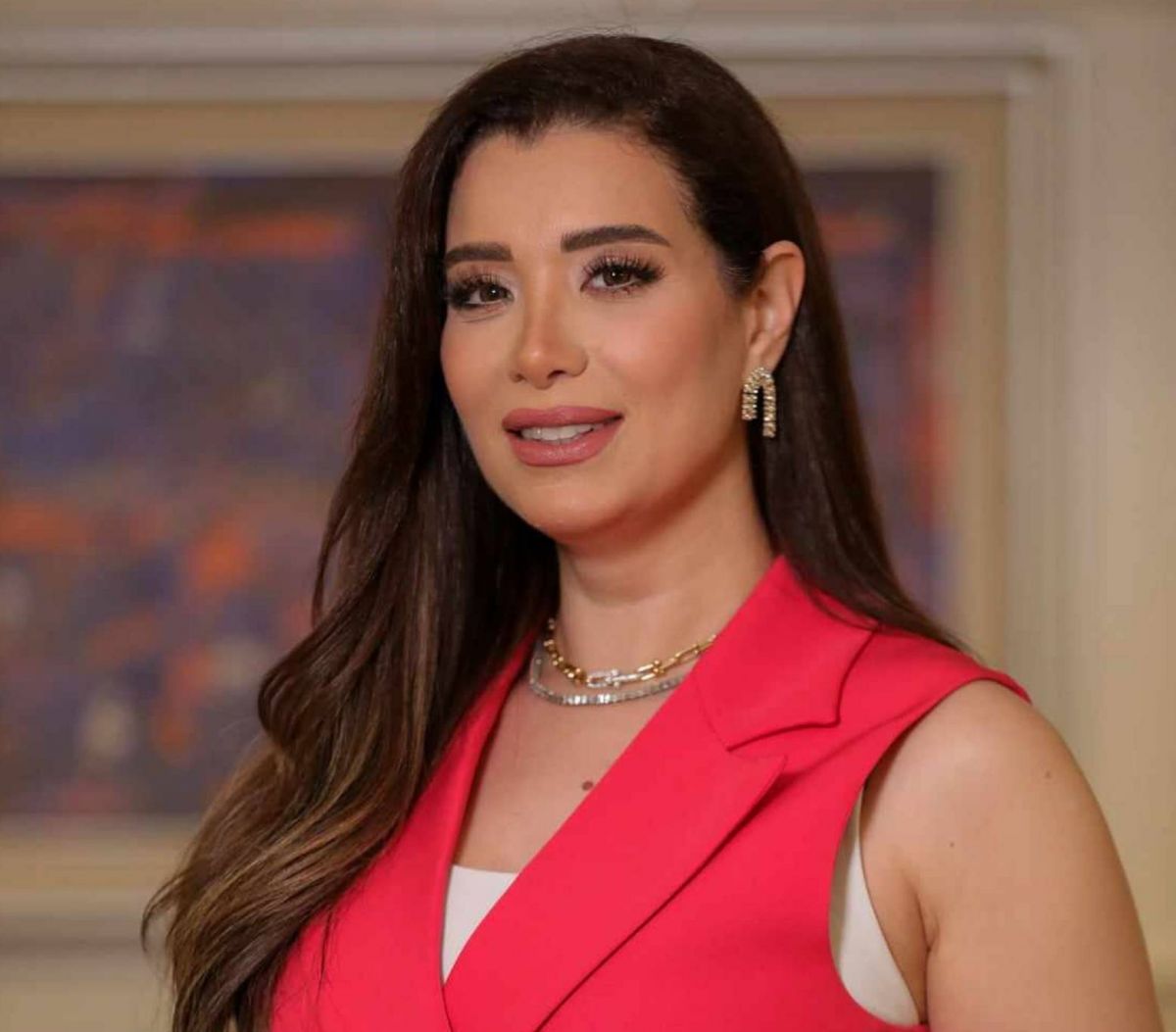 بالفيديو - مروة صبري تشنّ هجوماً على عايدة رياض