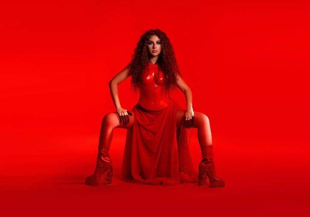 ميريام فارس تشارك في حملة لإنقاذ أطفال لبنان