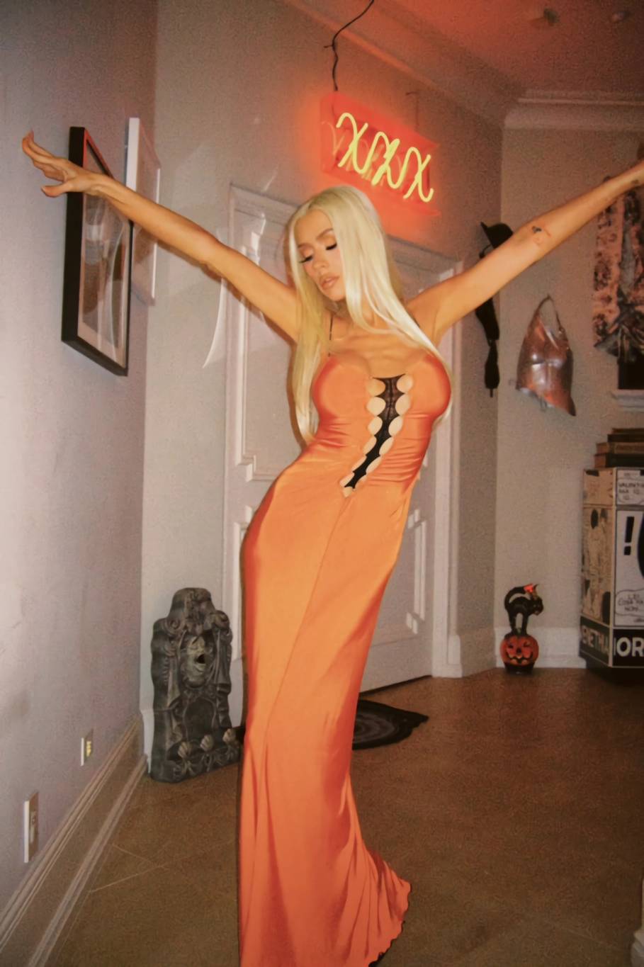 كريستينا أغيليرا كريستينا أغيليرا
