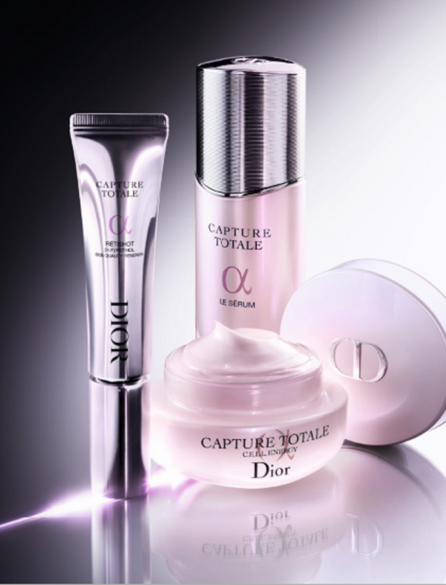 Capture Totale من Dior: مكافحة ظهور علامات تقدّم البشرة في السنّ