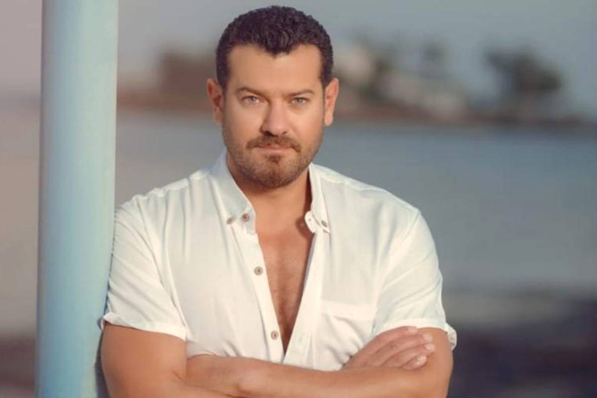 عمرو يوسف ومي عز الدين يفتتحان 