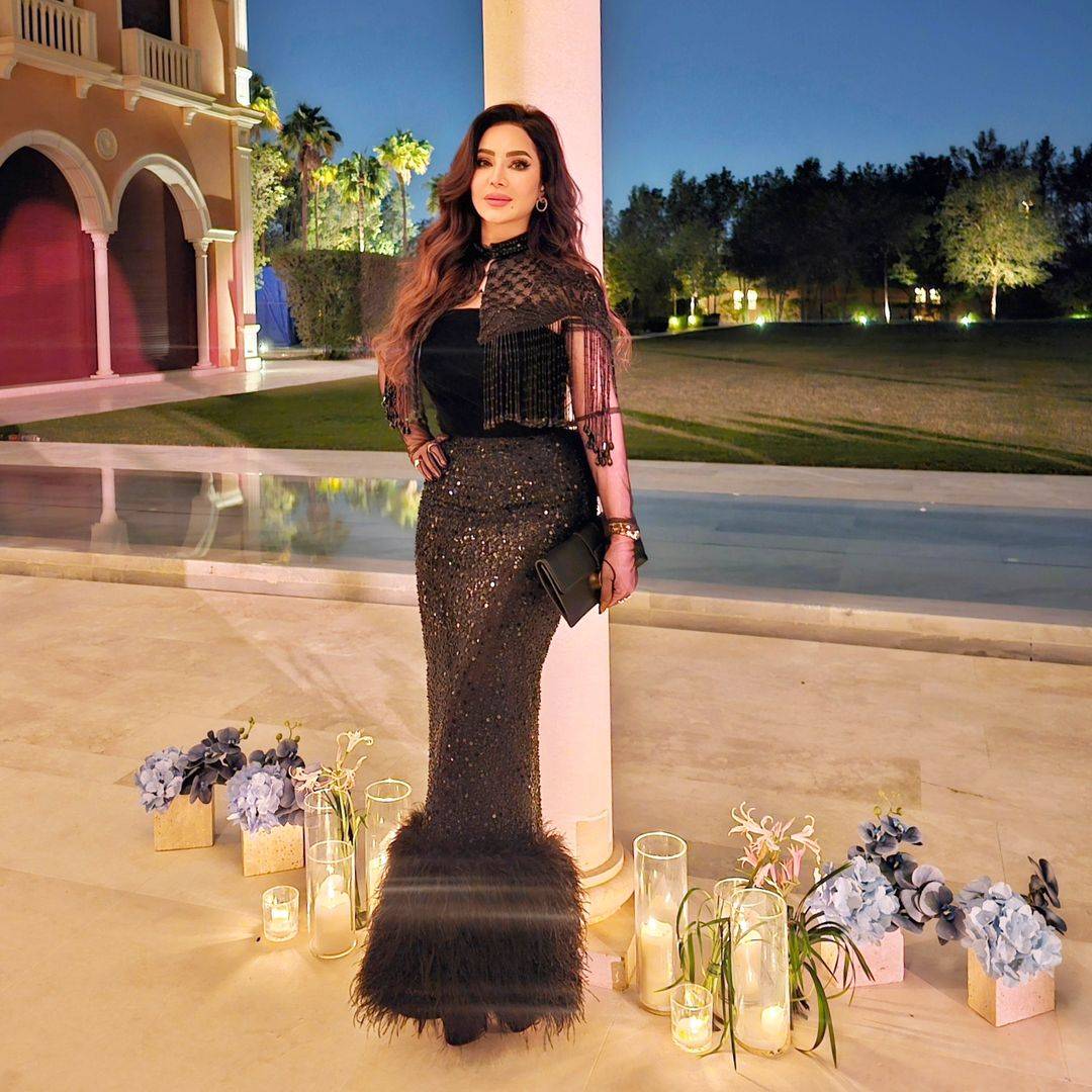 بالفيديو - لجين عمران تحتفل بيوم ميلادها في أجواء من الأناقة الباريسية