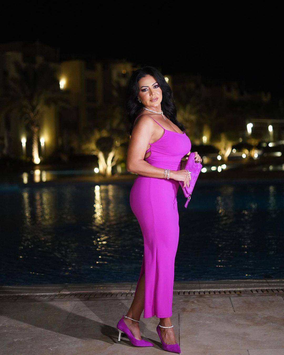 بالفيديو - رانيا يوسف تعود لإثارة الجدل بإطلالاتها الجريئة