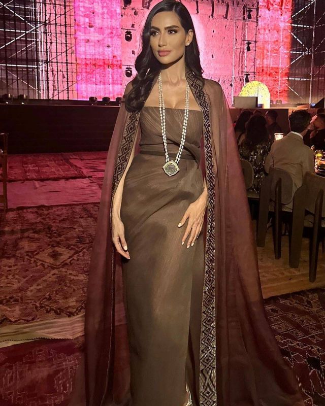 ديالا مكي بتصميم رامي العلي 