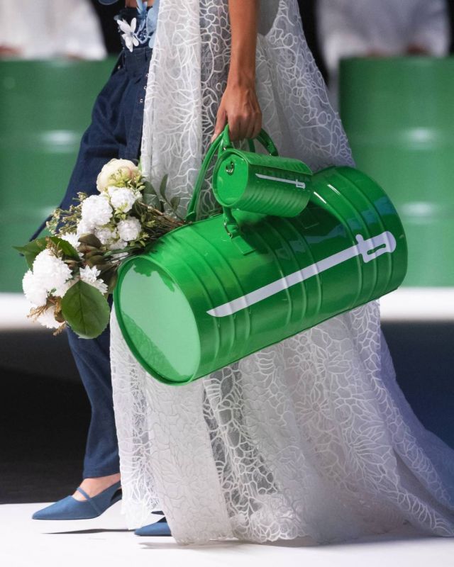 عرض هنيدة صيرفي 