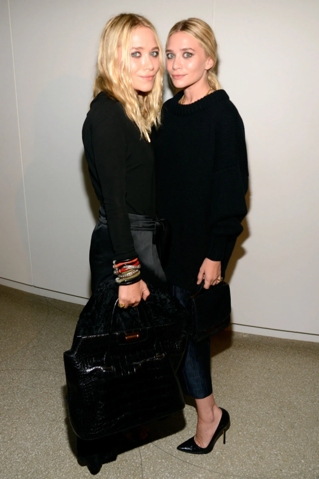 Mary-Kate & Ashley Olsen Mary-Kate & Ashley Olsen
