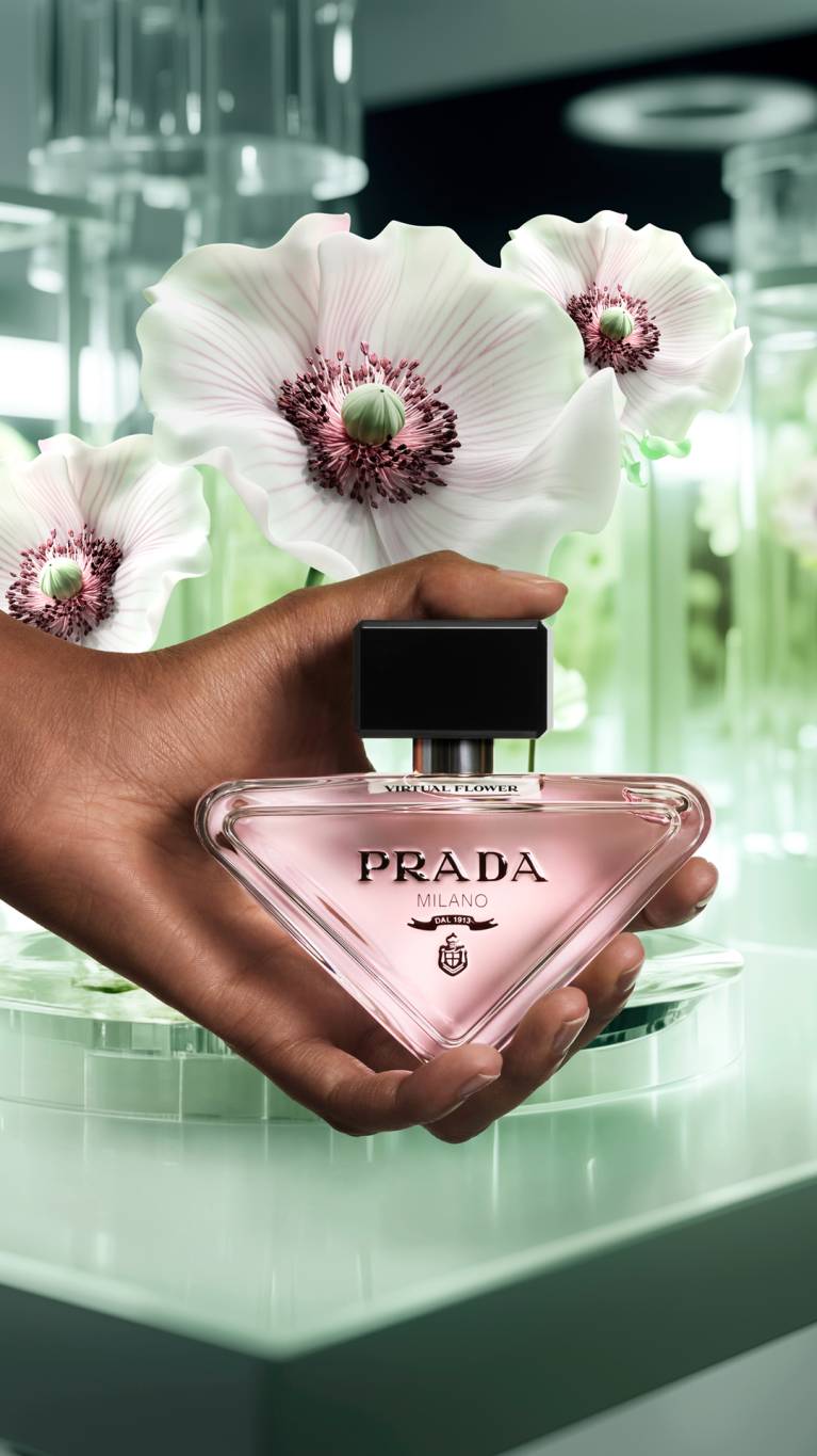 عطور PRADA PARADOXE... مفهوم جديد للأنوثة