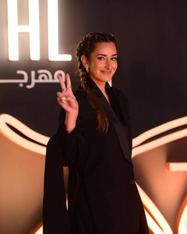 النجمات بأساليب لافتة في اليوم الخامس من 