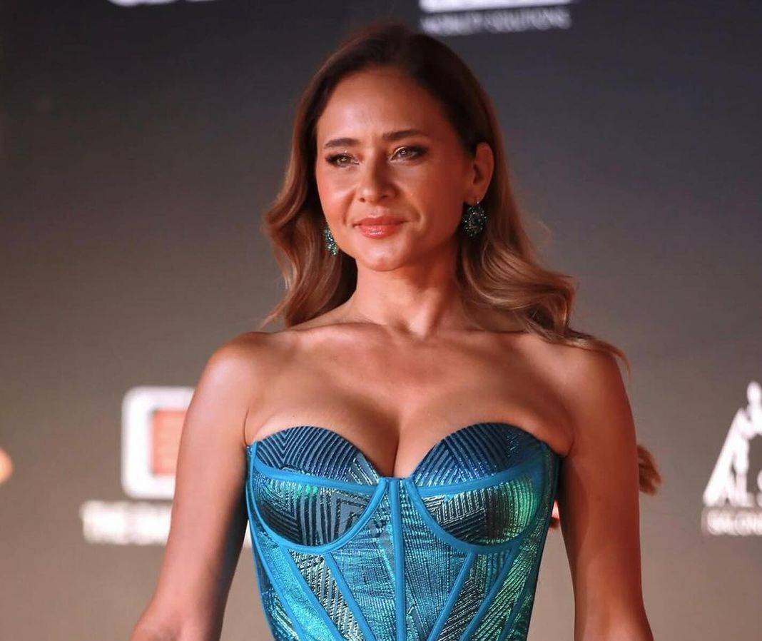 إطلالات النجمات تخطف الأنفاس في اليوم الرابع لـ