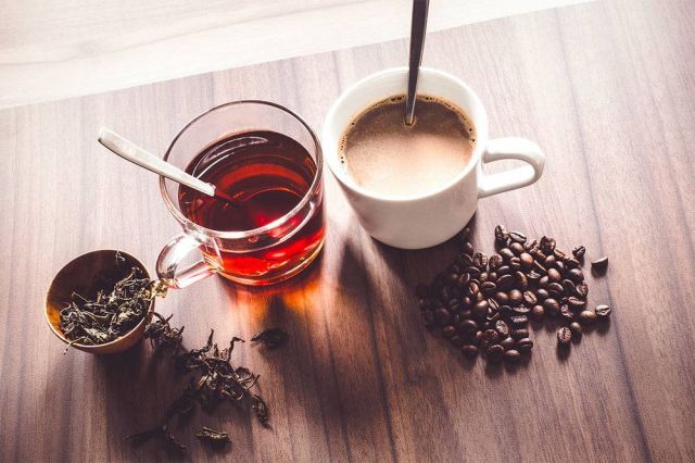 ما العلاقة بين تناول الكافيين والخرف؟ ما العلاقة بين تناول الكافيين والخرف؟