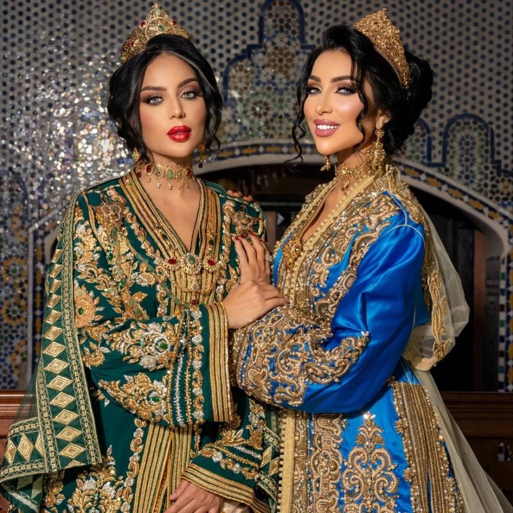 بالفيديو - ابتسام بطمة تبكي بسبب شائعات عن شقيقتها دنيا بطمة