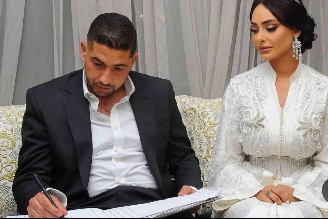 هند السداسي خلال عقد قرانها