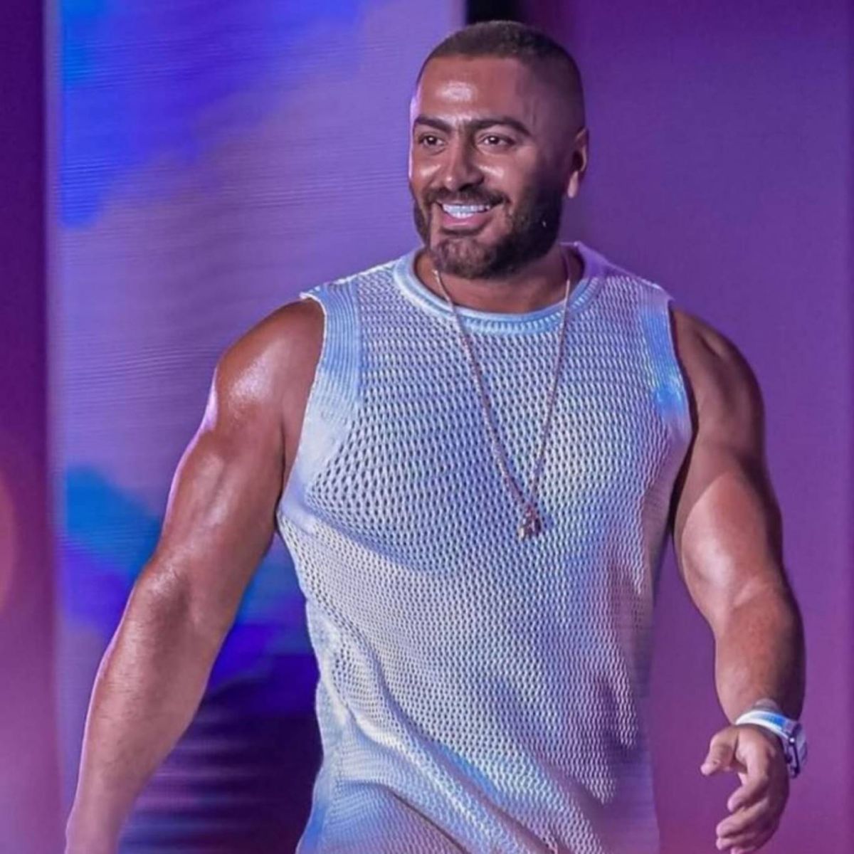 تامر حسني يوضح أسباب تعاونه مع رامي صبري