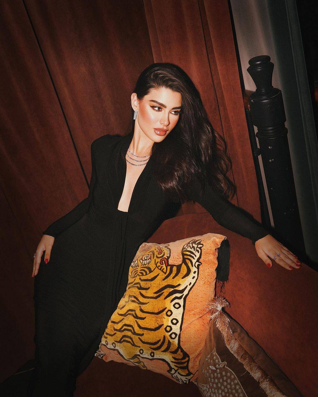 روان بن حسين تتألق بالصيحة الأقرب إلى قلبها