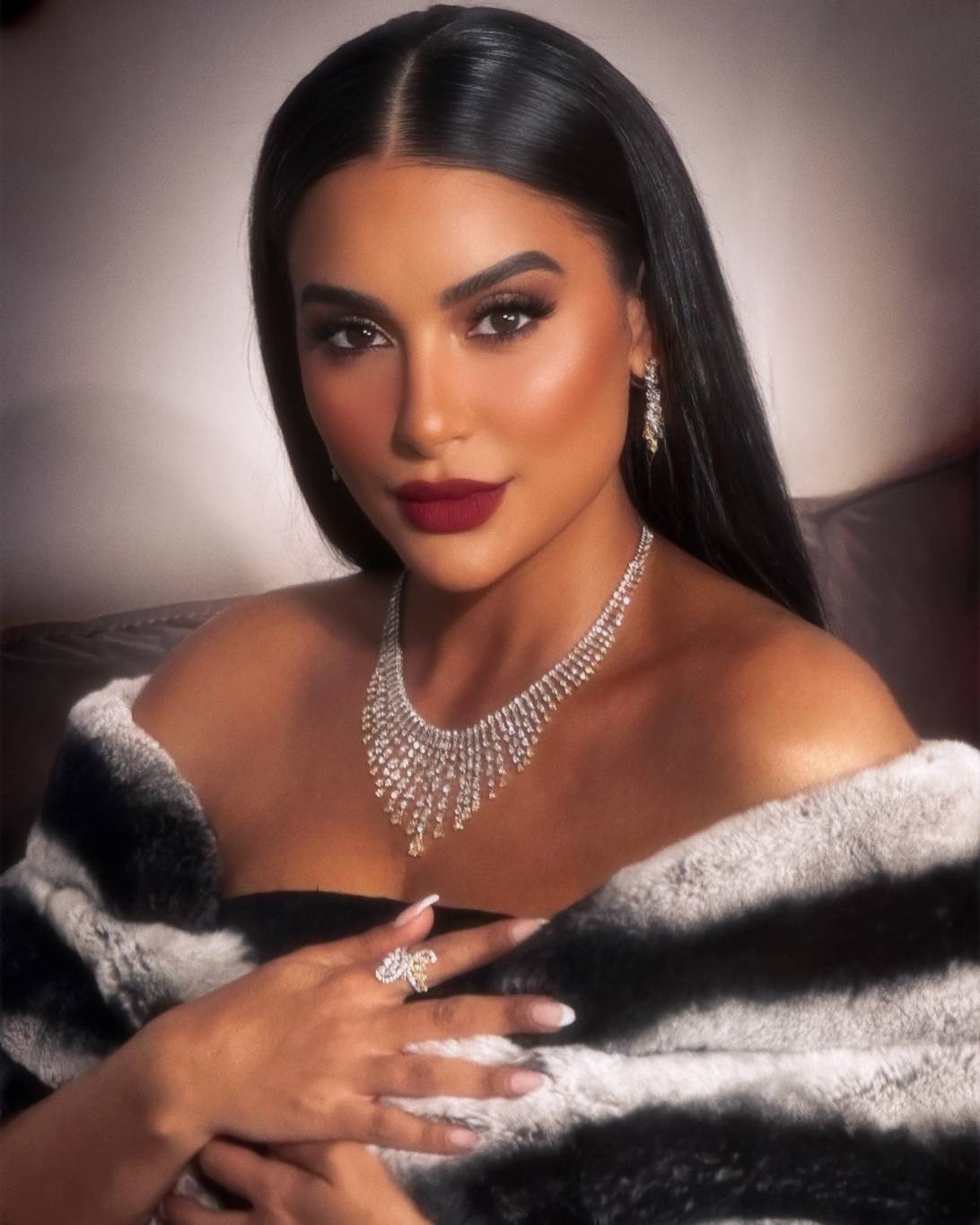 جوري بكر جوري بكر