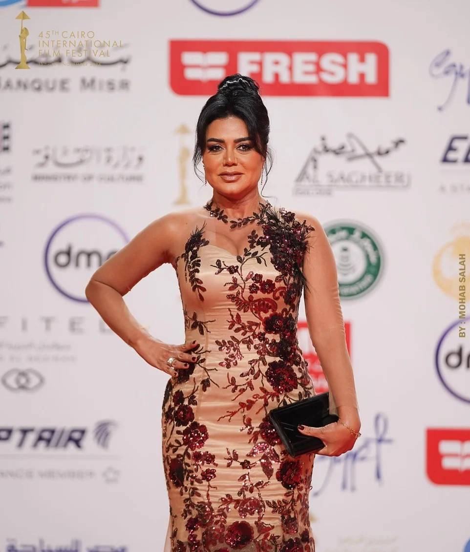 أزياء المشاهير في مهرجانات مصر السينمائية - أشهر المشاهير في مهرجانات مصر السينمائية