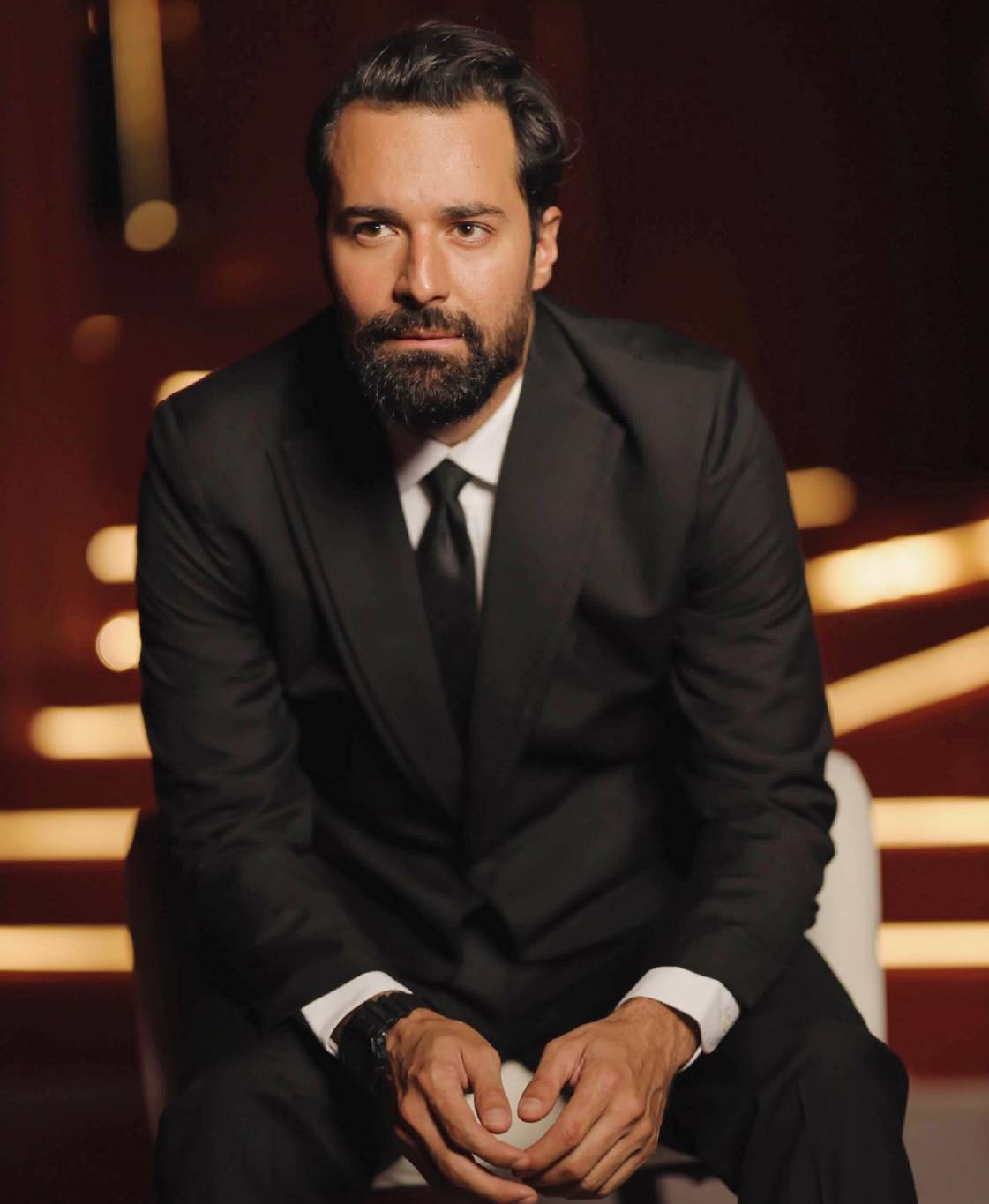 أحمد حاتم يواجه صدمة جديدة بعد أزمة 