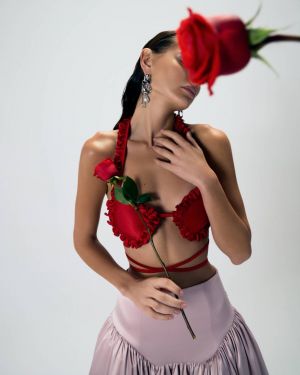 مجموعة ONORI لما قبل صيف 2025 على منصة Ounass