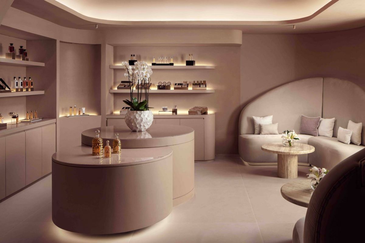 سلطنة عُمان تستقبل أول سبا Guerlain في 