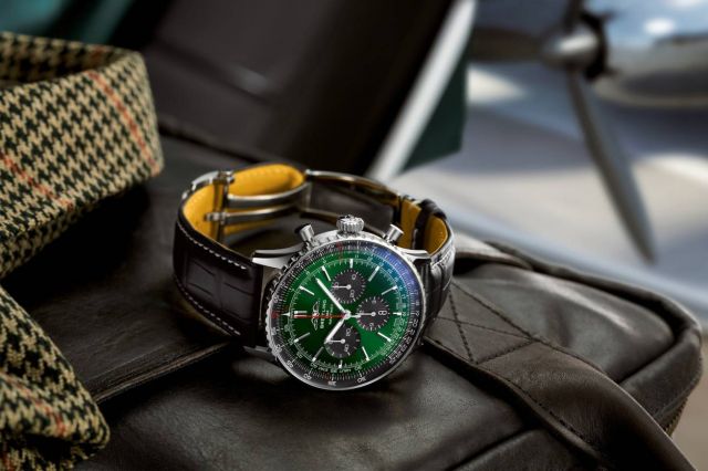 دليل هدايا Breitling للعطلات