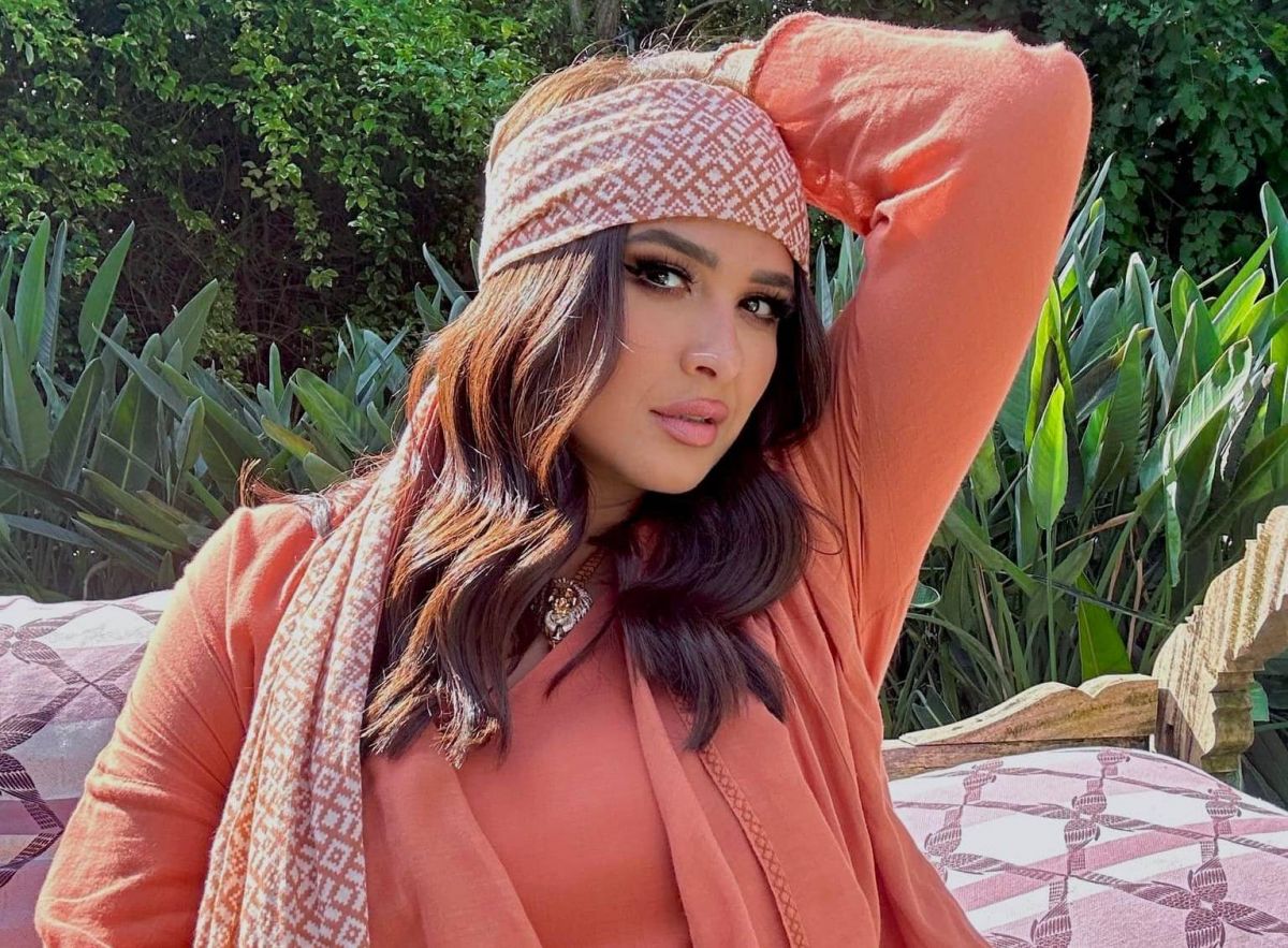 بدرية طلبة ترد على منتقدي إعلان ياسمين عبد العزيز