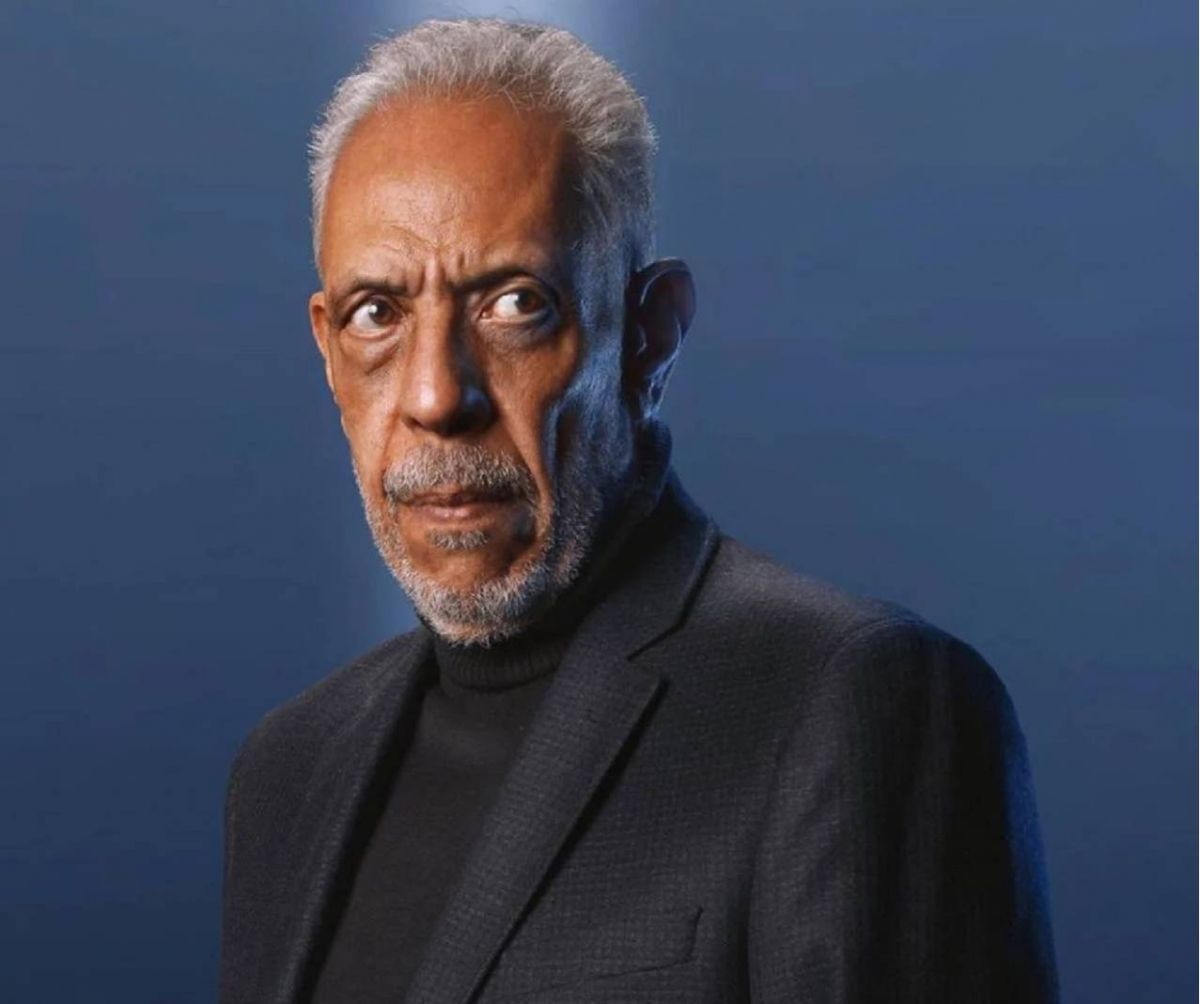 نجوم الفن يحتشدون لتوديع نبيل الحلفاوي إلى مثواه الأخير (صور)