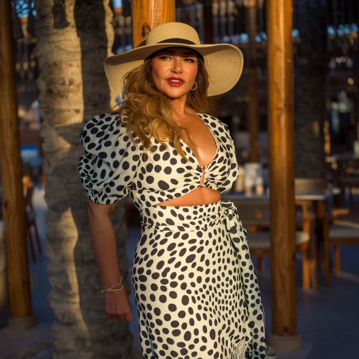 ليلى علوي تعلّق على تكريمها في السعودية (فيديو)