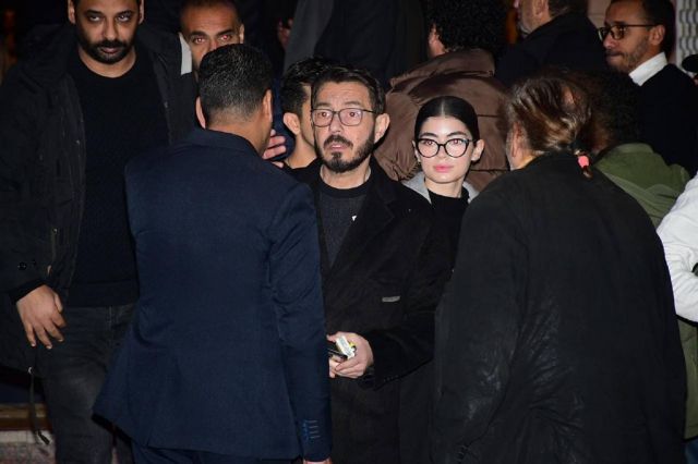 أحمد زاهر وابنته ليلى في العزاء