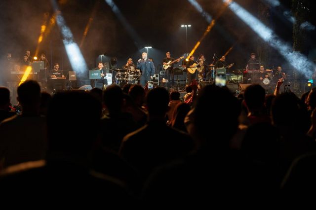 تامر عاشور في الحفل